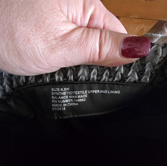 Wide calf boots - Picture 3 of 4